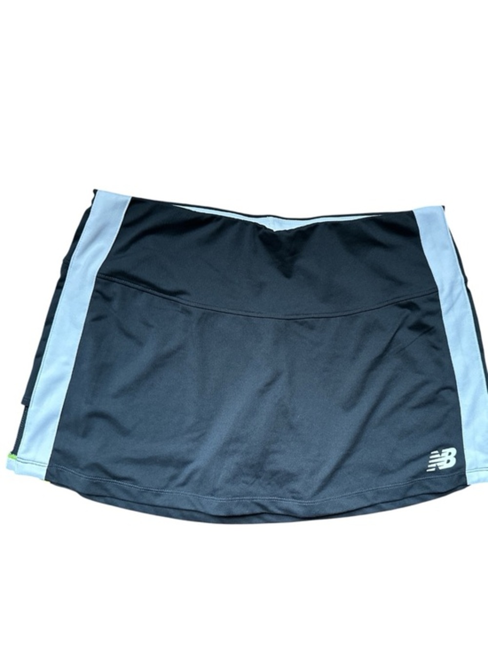 New Balance size medium tennis skort (skirt with built in shorts) black white
